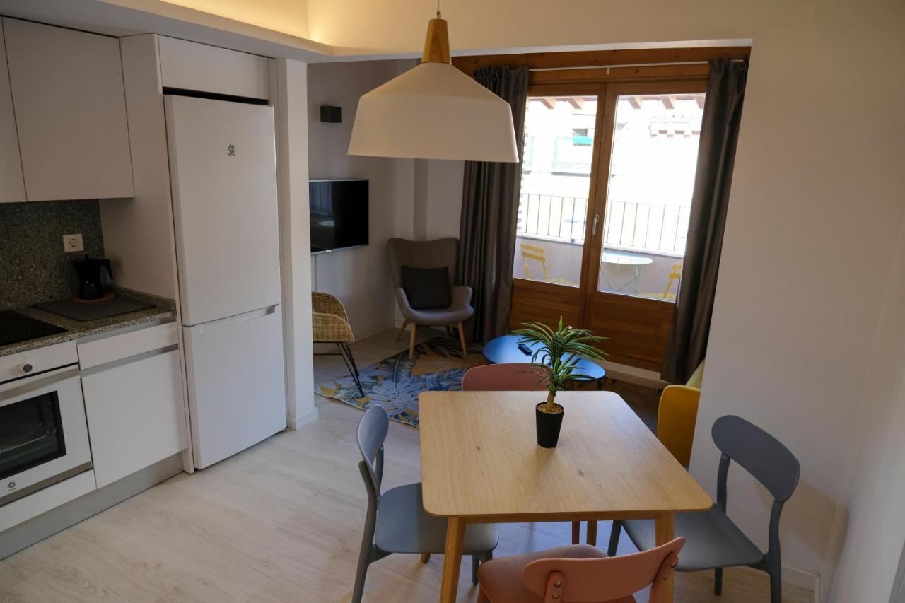 Apartamento Silken Casa Platerias Siglo XV Zaragoza Exterior foto