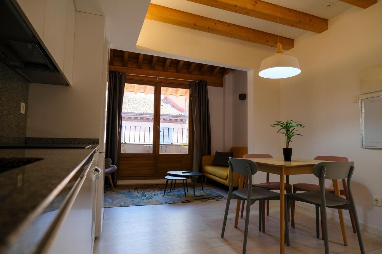Apartamento Silken Casa Platerias Siglo XV Zaragoza Exterior foto